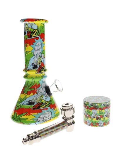 Colorful Design Water Pipe With Grinder & Spoon Pipe Rasta